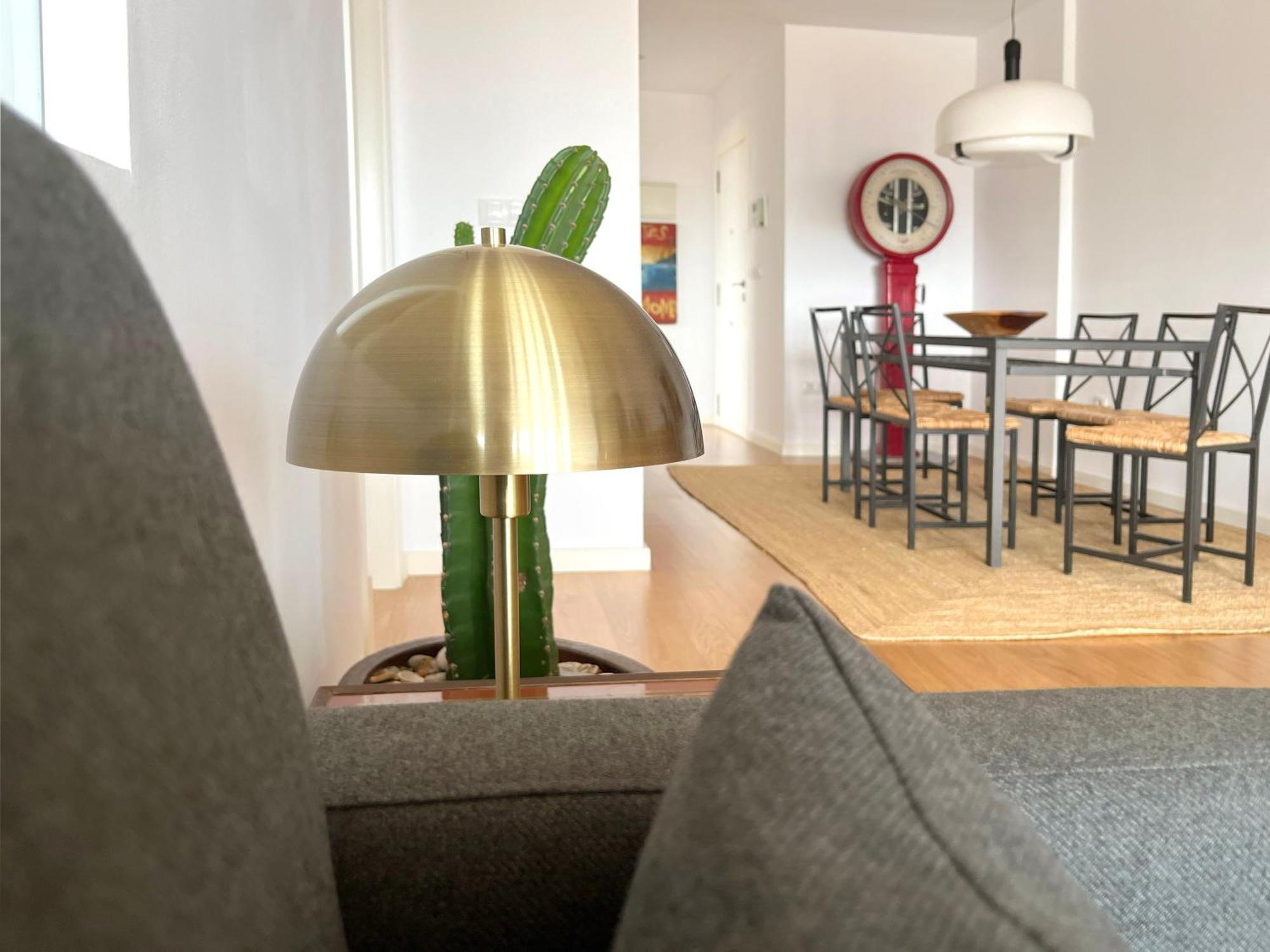 Stylish Well-Connected Beachfront Flat 瓦伦西亚 外观 照片