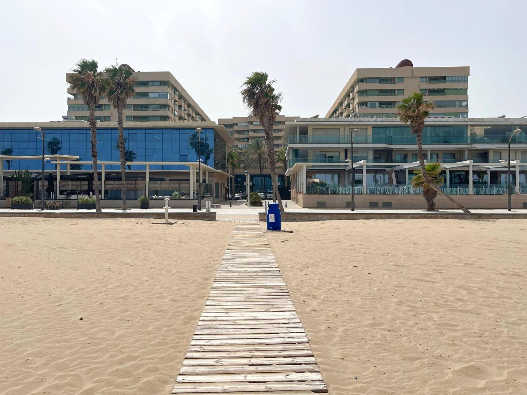 Stylish Well-Connected Beachfront Flat 瓦伦西亚 外观 照片